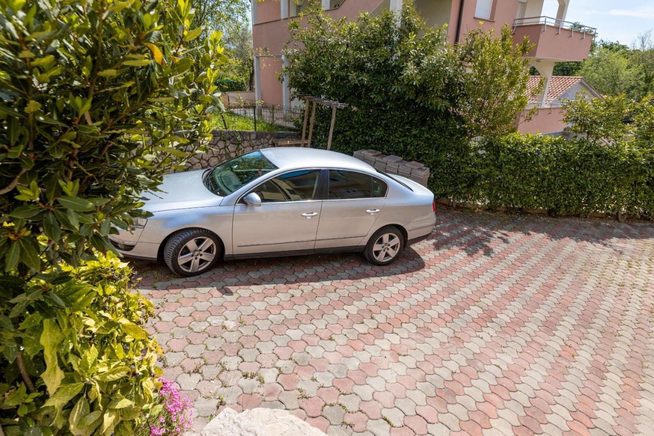 Apartment Mia Čižići Екстериор снимка